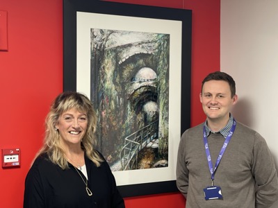 Pauline McGee (Artist) and Mark McGeachie (Director – Fife Health Charity)